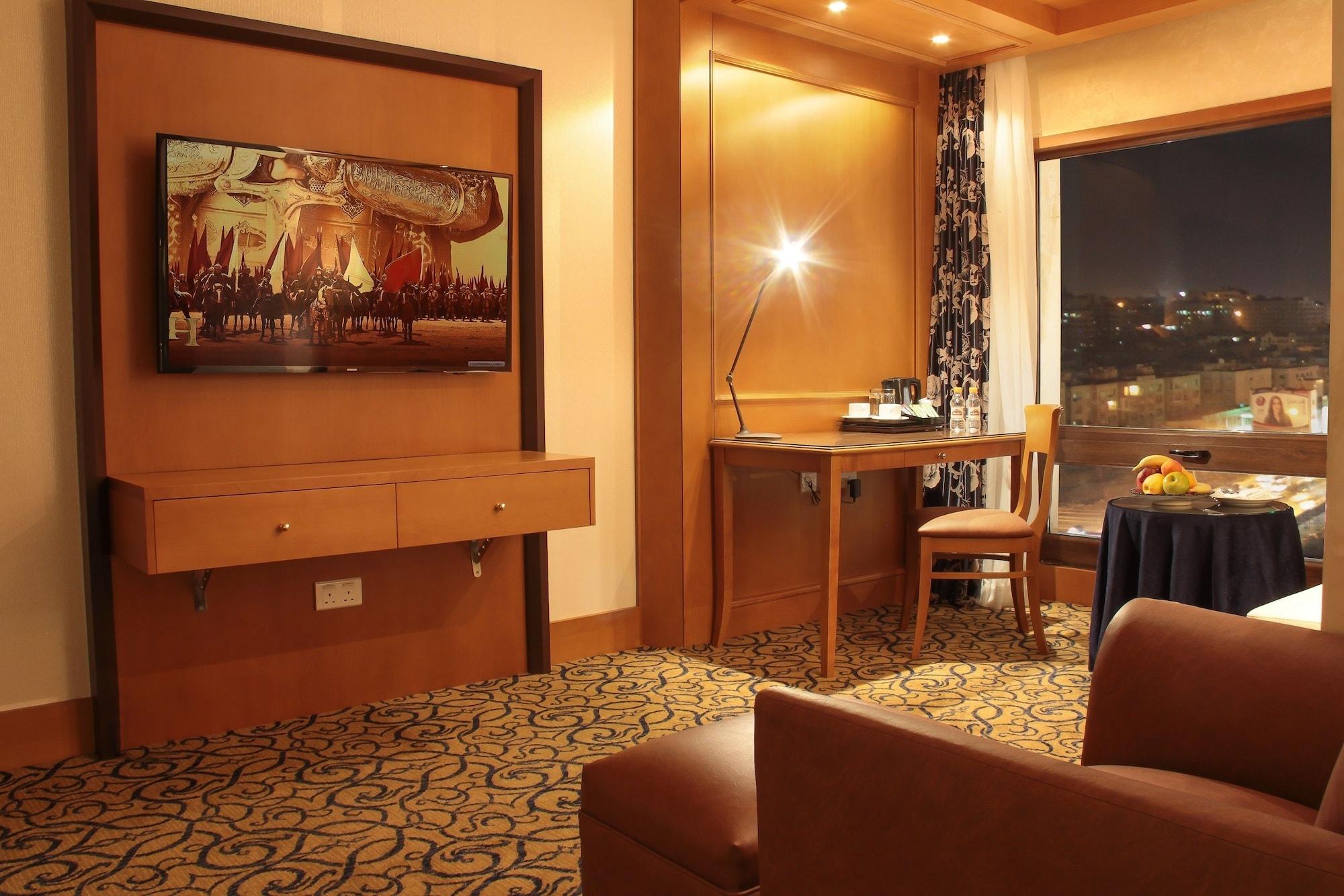 โรงแรมเธาแซนด์ ไนท์ อัมมาน ภายนอก รูปภาพ A suite at the hotel