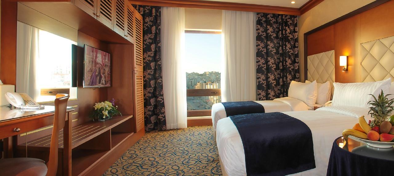 โรงแรมเธาแซนด์ ไนท์ อัมมาน ภายนอก รูปภาพ A typical stateroom